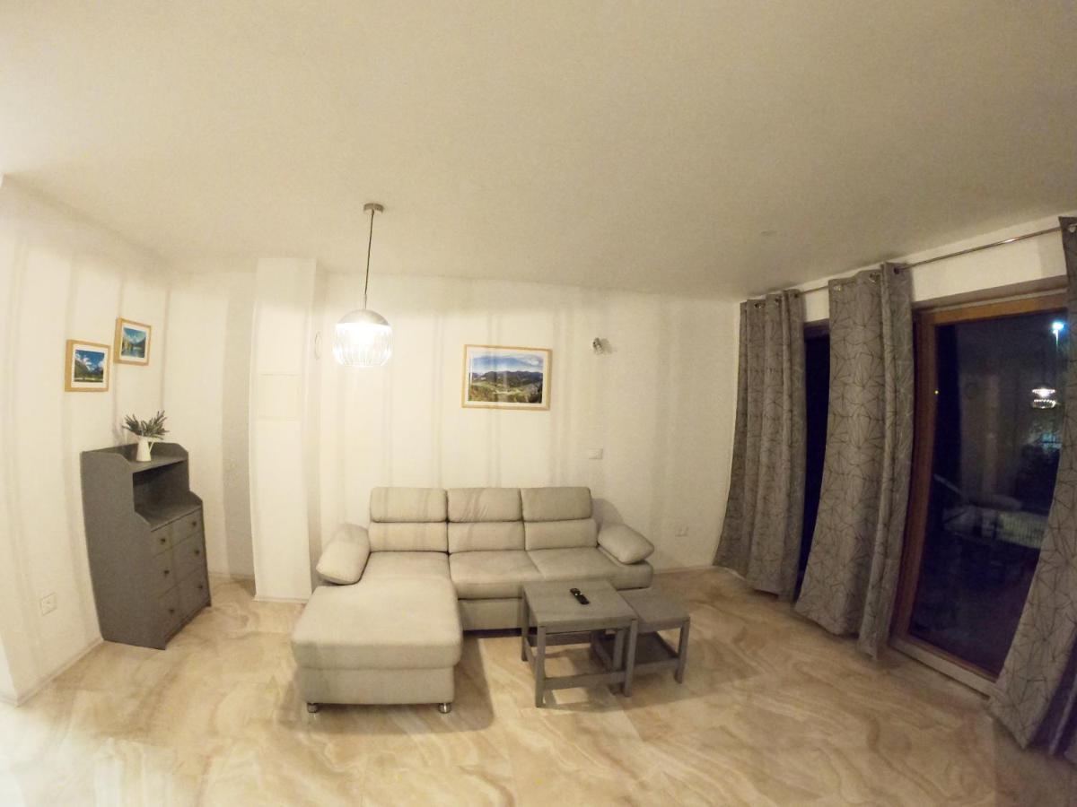 Alps Apartments كْرانْيِسكا غورا المظهر الخارجي الصورة