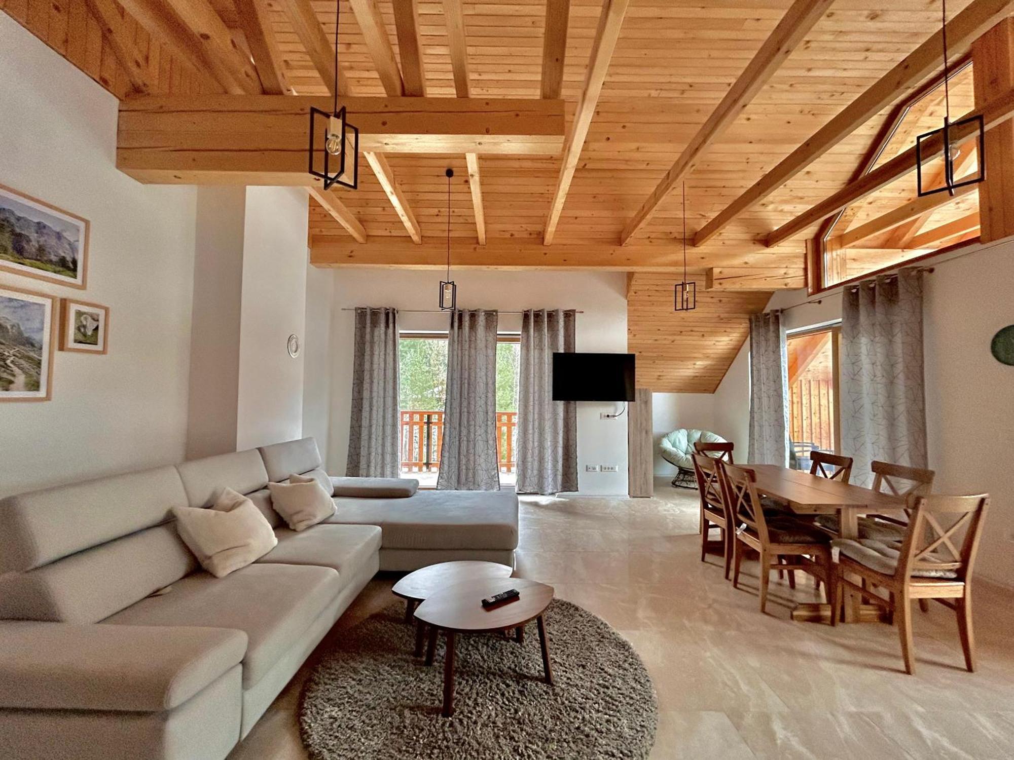 Alps Apartments كْرانْيِسكا غورا المظهر الخارجي الصورة